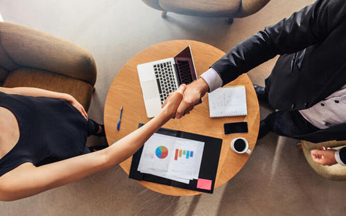 企業(yè)如何選擇靈活用工服務(wù)商？