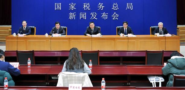 國家稅務(wù)總局啟動(dòng)“春風(fēng)行動(dòng)”，推行全國統一的“首違不罰”